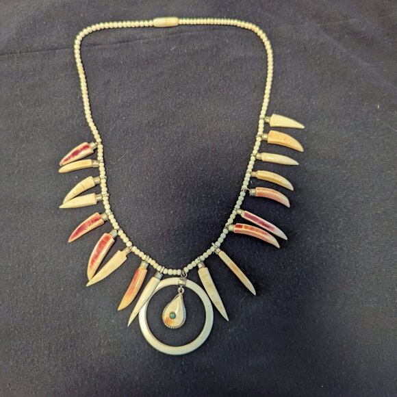 Native Coral Necklace Spikey Shell Silver Turquoise Pendent Beaded Vintage - Picture 7 of 7